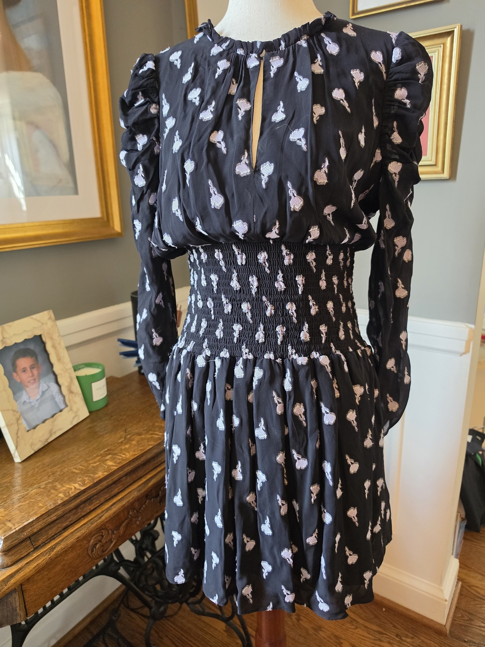 Shoshanna Black Floral Smocked Rose Print  Mini Dress Size 2 At Saks